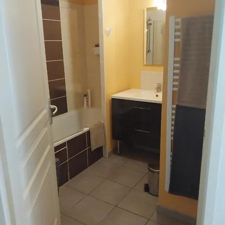Apartment Con Balcon Y Vista Al Bosque Ax-les-Thermes
