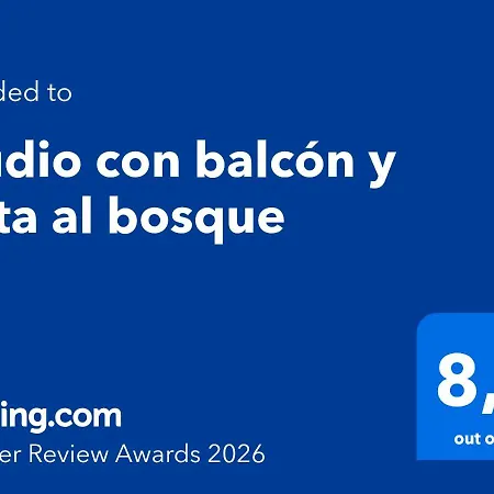 Apartment Con Balcon Y Vista Al Bosque