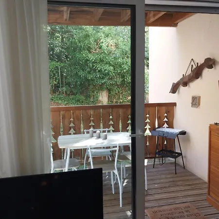 Apartment Con Balcon Y Vista Al Bosque *