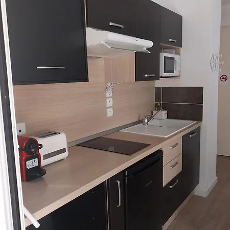 Apartment Con Balcon Y Vista Al Bosque