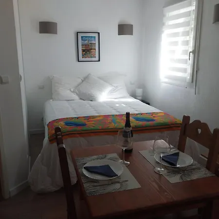 Con Balcon Y Vista Al Bosque Apartment *