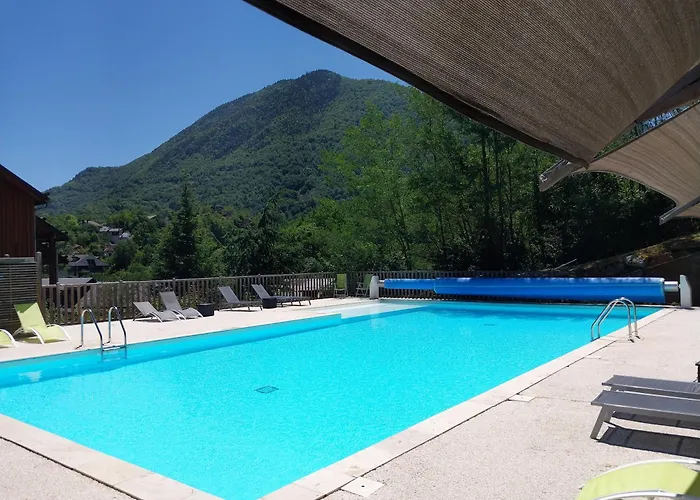 Daire Con Balcon Y Vista Al Bosque